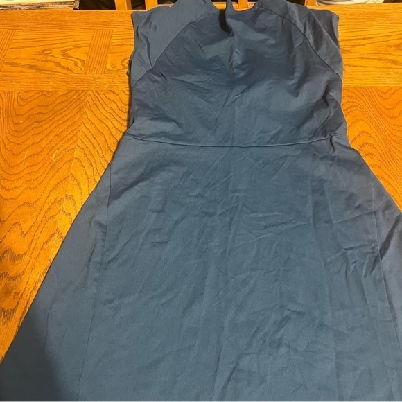 Patagonia Women’s Bandha Twist Front Dress in Glass Blue Sz M Athletic Dress - Picture 12 of 16